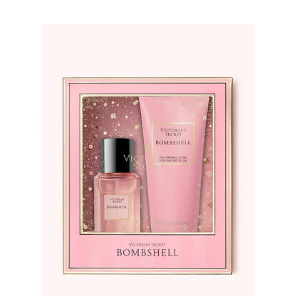 Vistoria’s secret bombshell holiday 2020